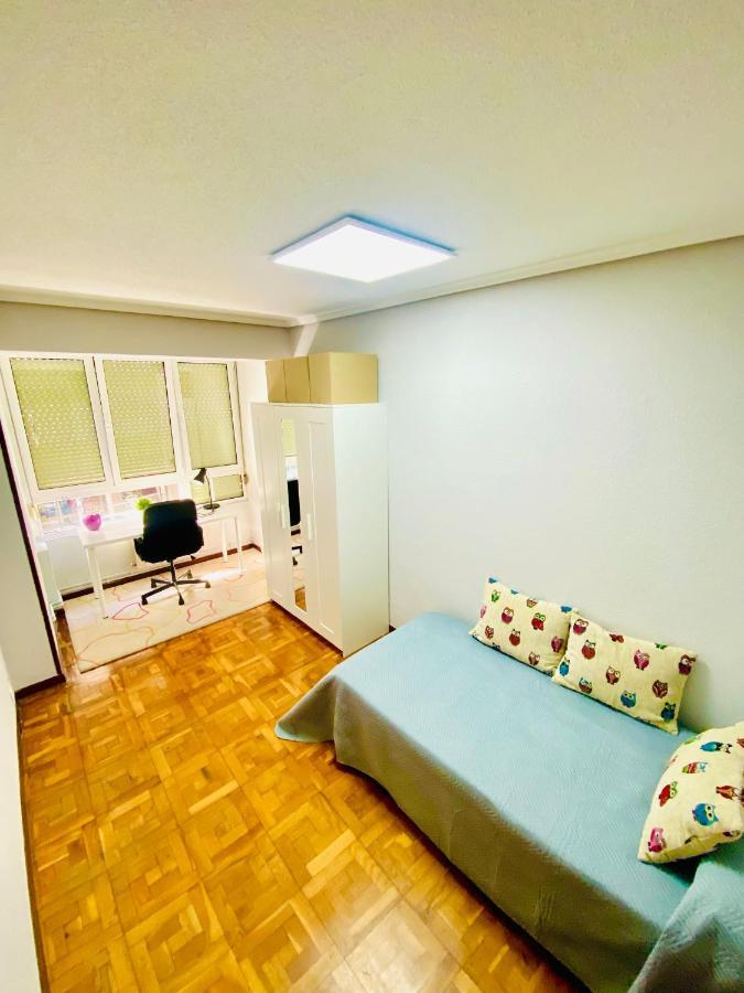 Completo Piso En Santander A 5 Minutos Del Centroアパートメント エクステリア 写真